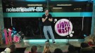 NightWash Live -- Lange hat Luke Mockridge selbst im Waschsalon moderiert. In der letzten Show von Simon Stäblein und Sven Bensmann kommt er noch mal vorbei, um die beiden zu verabschieden. Was eine Überraschung!