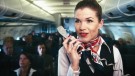 Ladykracher -- Die Stewardess hat eine weitere Durchsage zu machen. Diesmal geht es um Nachhaltigkeit.